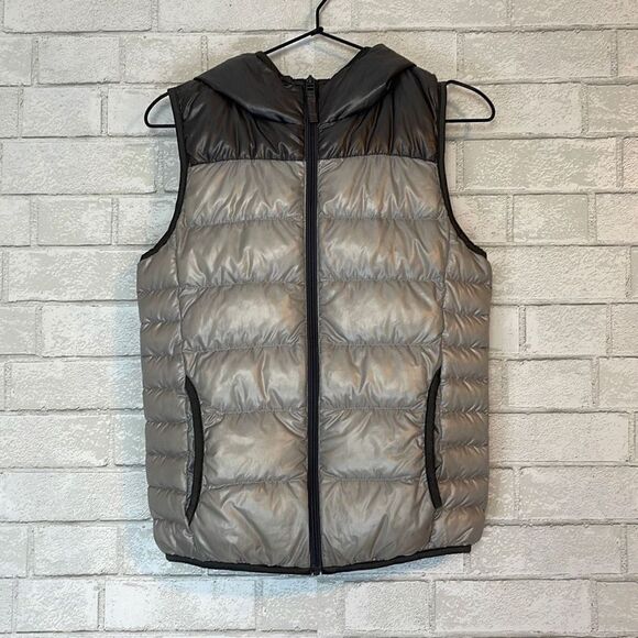 Uniqlo Premium Down Hooded Vest S - Picture 1 of 4
